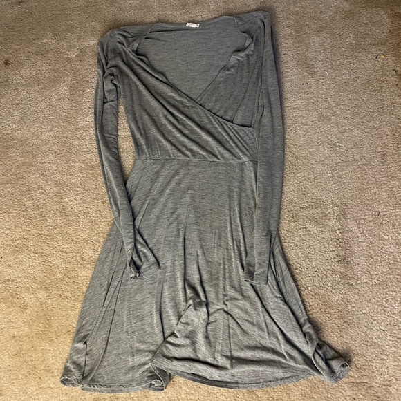 Grey Dress - Small - Picture 1 of 4